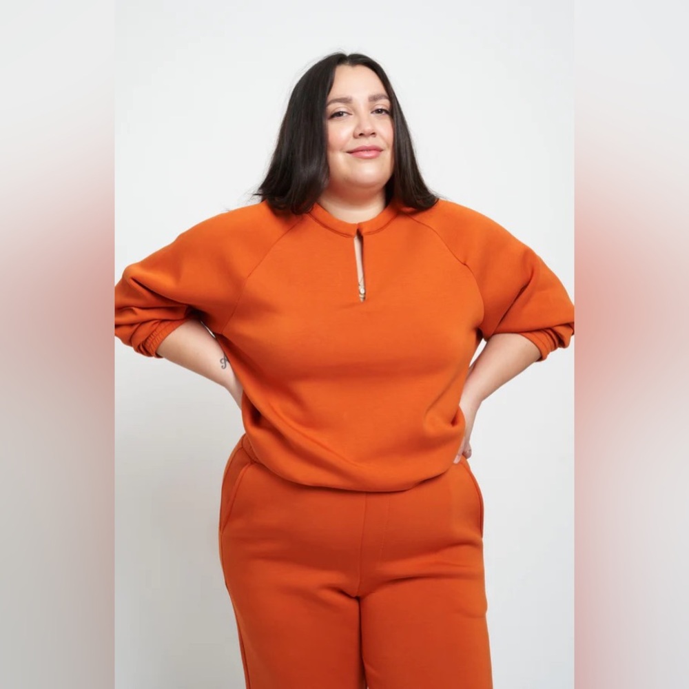 NWT Lezé the Label Athena Sweater (Size M)